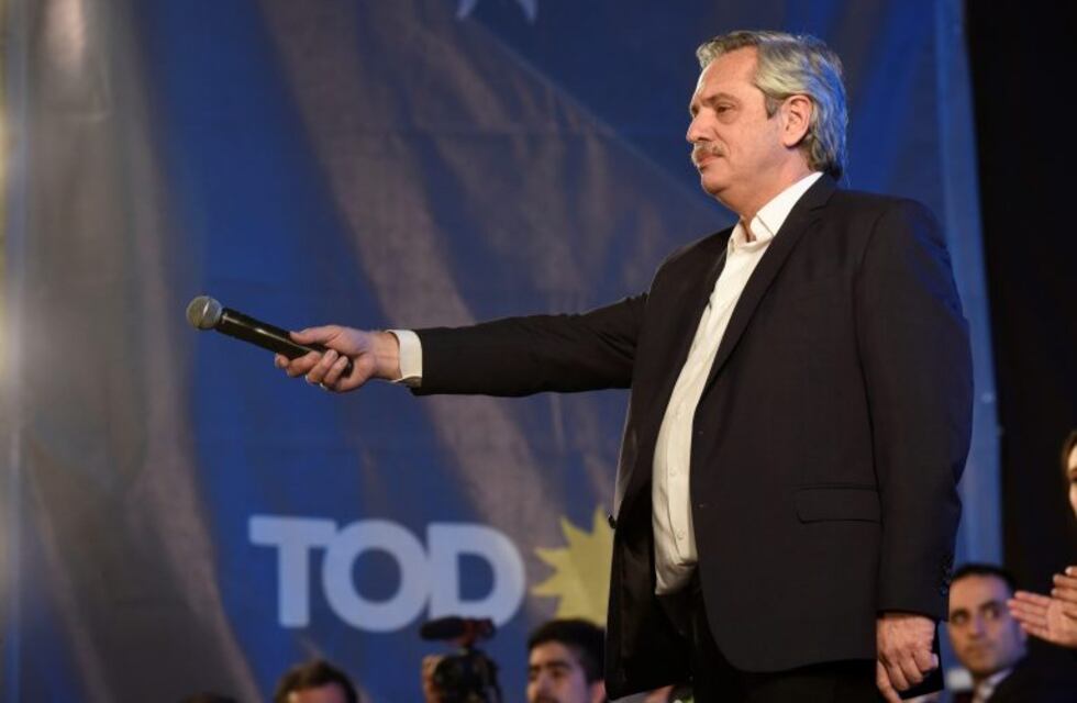 Alberto Fernández limitó a la AFI: le quitó las facultades "represivas, policiales y de investigación"