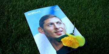 02 February 2019, England, Cardiff: A view of the match day programme with an image of Emiliano Sala on the cover, prior to the English Premier League soccer match between Cardiff City and AFC Bournemouth\u002E The PA 46 Malibu plane with the 28-year-old Argentinian striker Emiliano Sala and pilot David Ibbotson on board disappeared from radar on the 28 of January\u002E Photo: Mark Kerton/PA Wire/dpa