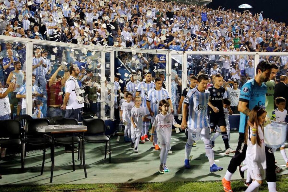 Invertirán 32 millones de pesos para agrandar el Monumental