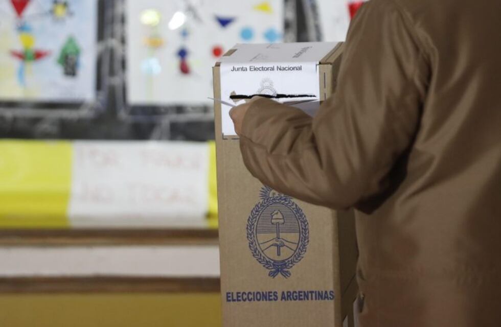 Terminó la votación y arranca el recuento de votos en Santa Fe