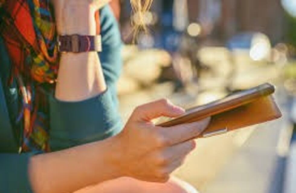 La aplicación digital gratuita MiBarrio.chat llega a comercios de la provincia