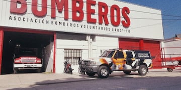 Camión de abastecimiento Bomberos Voluntarios Arroyito