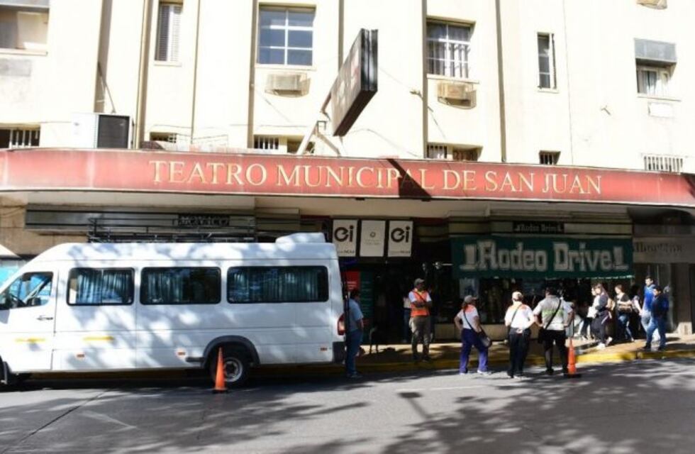 San Juan: buscan que el Teatro Municipal se llame Beatriz Salomón