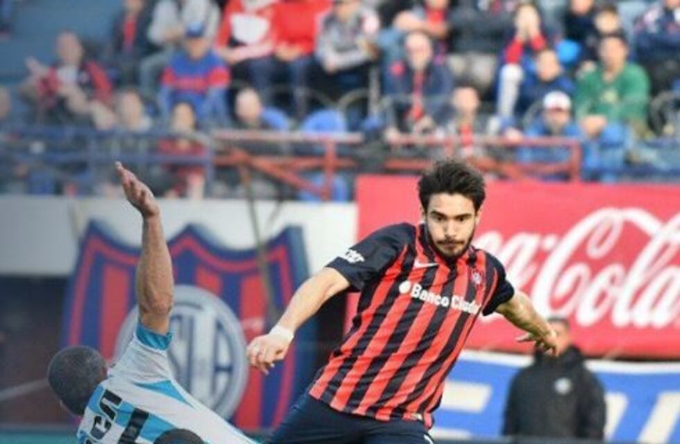 San Lorenzo y Racing empataron 1-1 en el primer clásico de la Superliga