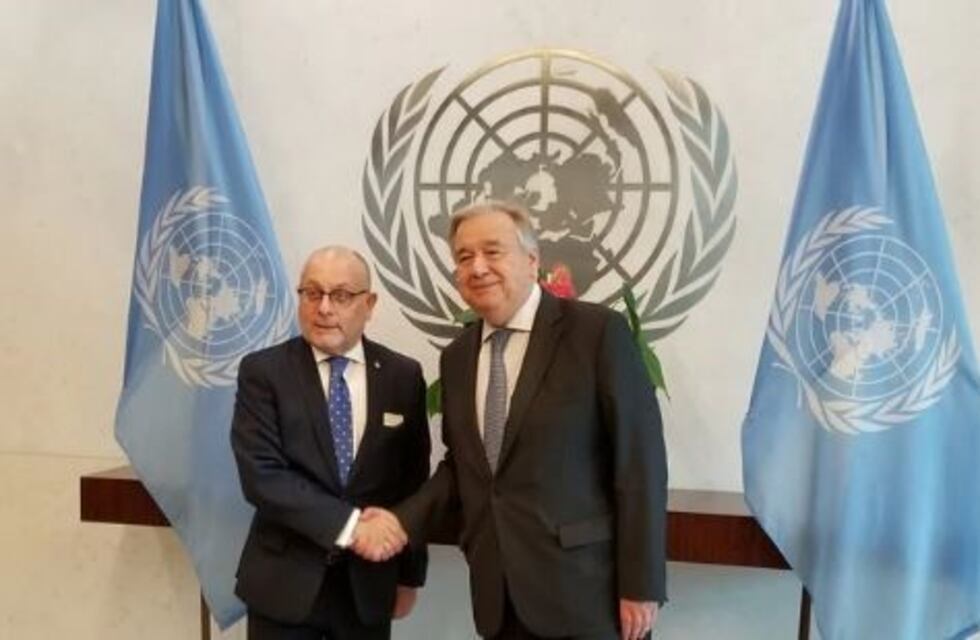 El secretario general de la ONU se comprometió a instar a Gran Bretaña a que negocie la soberanía de las islas con la Argentina