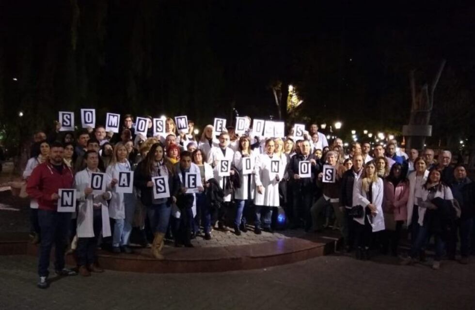 Médicos puntanos marcharon para "reivindicar la profesión"