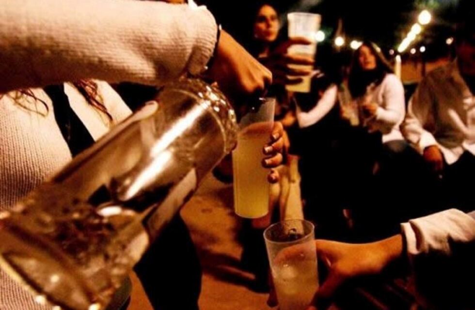 Clausuraron una previa clandestina con más de 55 menores