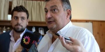 Gustavo Gennuso apelará el fallo que favorece a la empresa de transporte 3 de Mayo