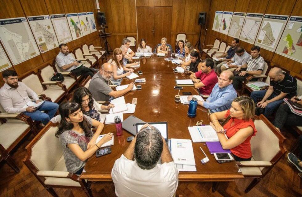 Capitanich mantuvo una reunión con el Gabinete provincial y adelantó cuándo será la visita de Cabandié