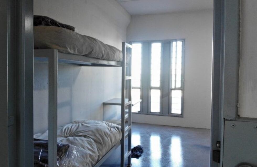 Un interno de Almarfuerte atentó contra su vida y murió en el hospital