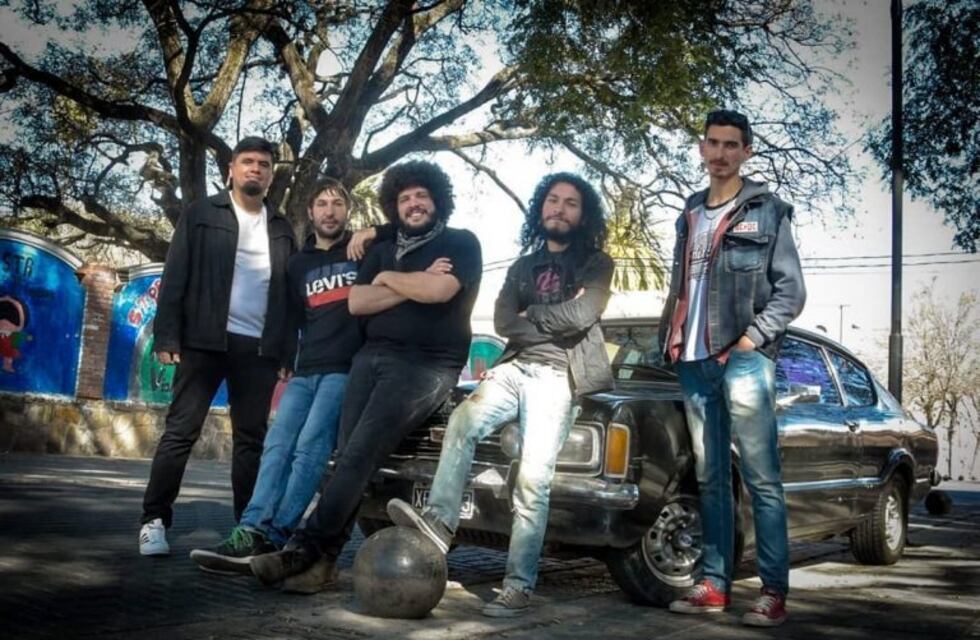 Emir & los Diez se presenta en los Recitales en la Usina