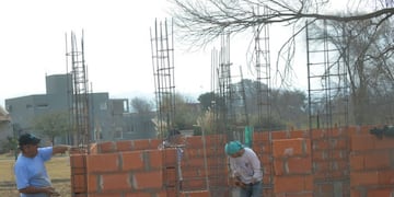 Se construirían más viviendas en el barrio Mora (web)