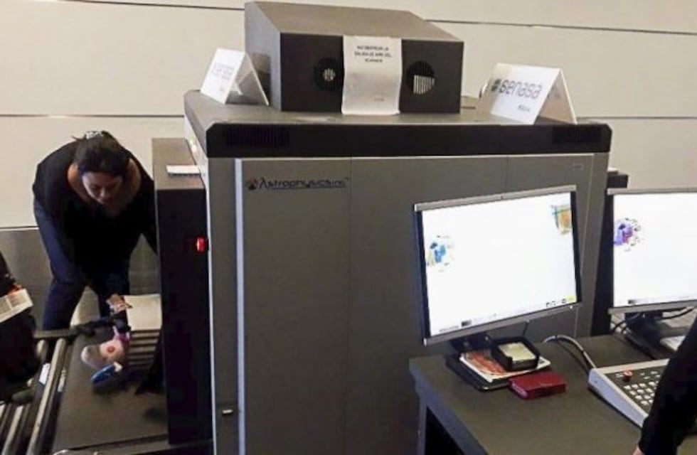 El escanner de Senasa en el aeropuerto no funciona desde el año pasado