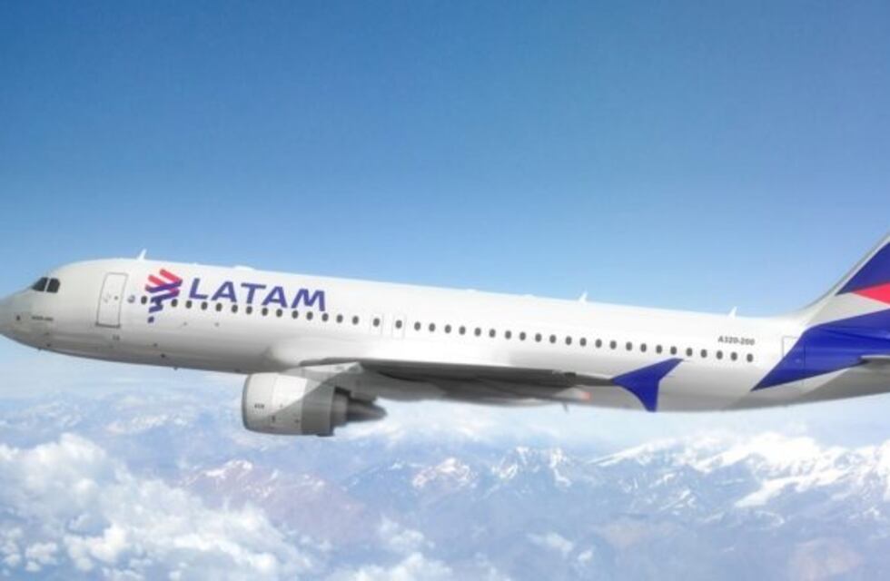LATAM informó que está avanzando en la habilitación del vuelo a Malvinas con escala en Córdoba