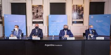 Fernández dijo que se limitará la circulación y apuntó a las reuniones sociales\u002E Suarez no cede\u002E