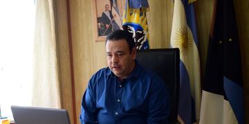 El Chaltén: el intendente Ticó busca incluir la fibra óptica en el presupuesto nacional