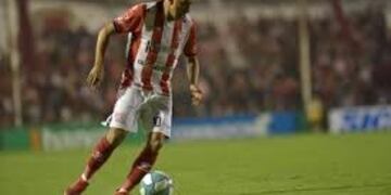 El 10 Albirrojo se pierde el partido en Tucumán pero estará ante Almagro, su ex club\u002E