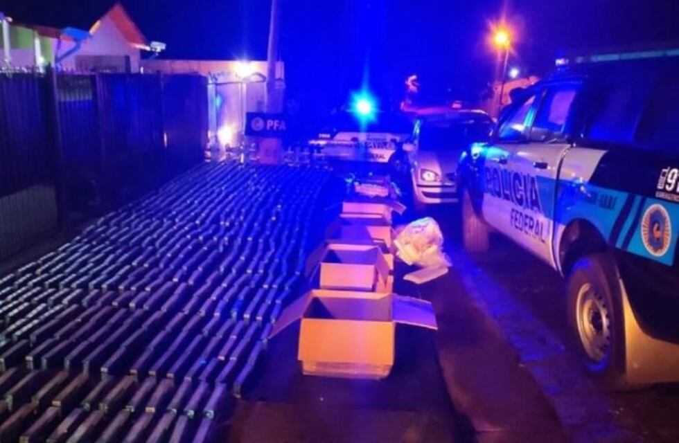 Ante la falta de cigarrillos, el contrabando no cesa en Iguazú