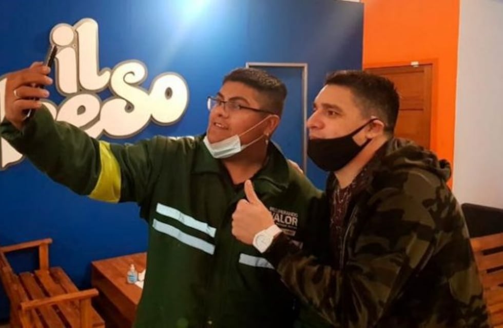 Kesito Pavón reabrió su lomitería y la atiende él mismo