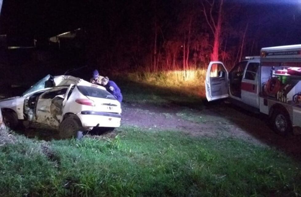 Otro joven murió al impactar su auto contra un árbol