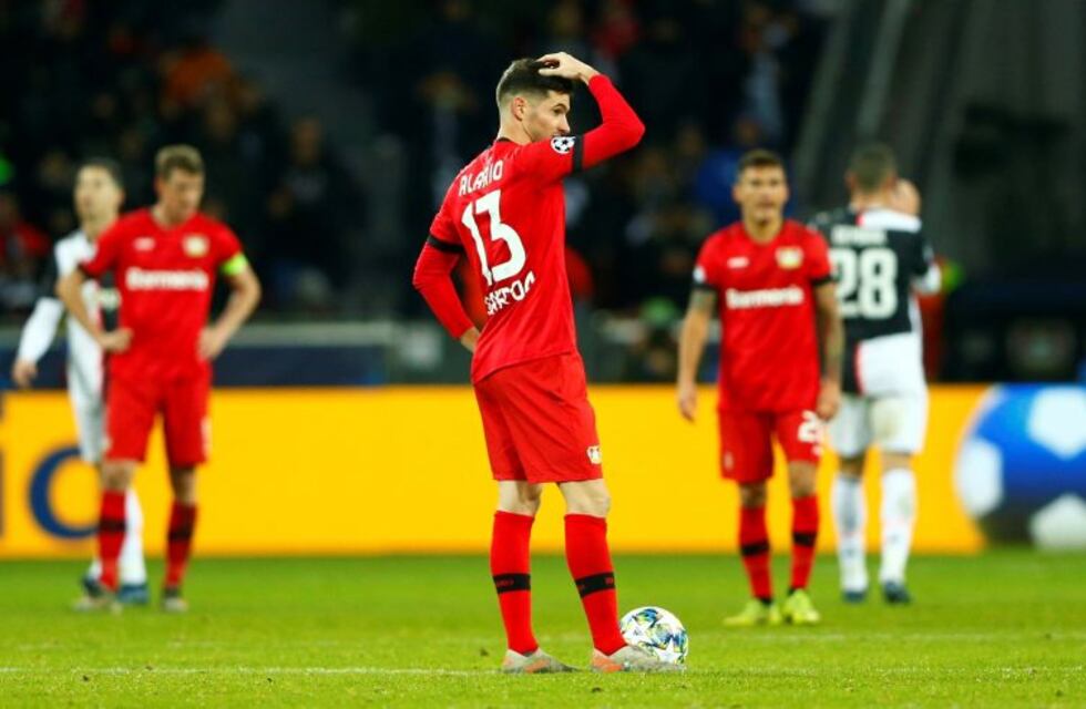 La reacción de Lucas Alario ante las insólitas preguntas del 'Pollo' Vignolo