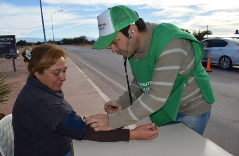 Semana Santa: implementan fuerte operativo sanitario para asistir a peregrinos