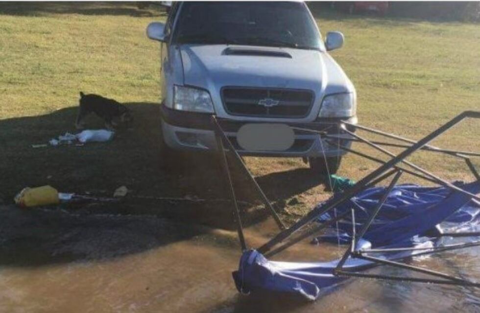 Se le zafó el freno de mano y una camioneta atropelló y mató a una persona