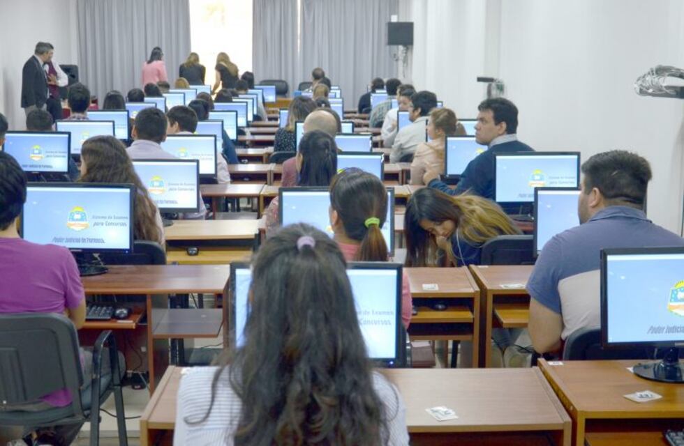 Bochazo en el Ingreso al Poder Judicial de Formosa