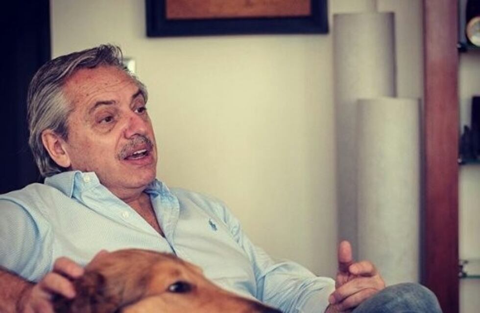 Dylan, el perro de Alberto Fernández, ya tiene sus cuentas en redes sociales