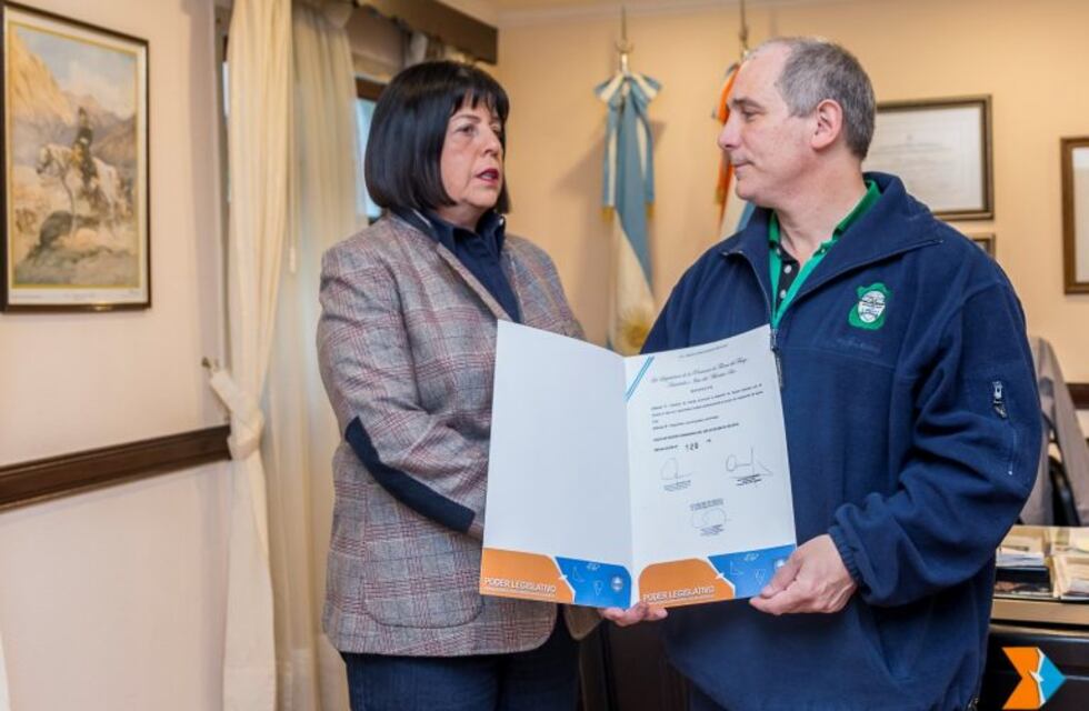 Declaran de interés provincial el nado en aguas frías