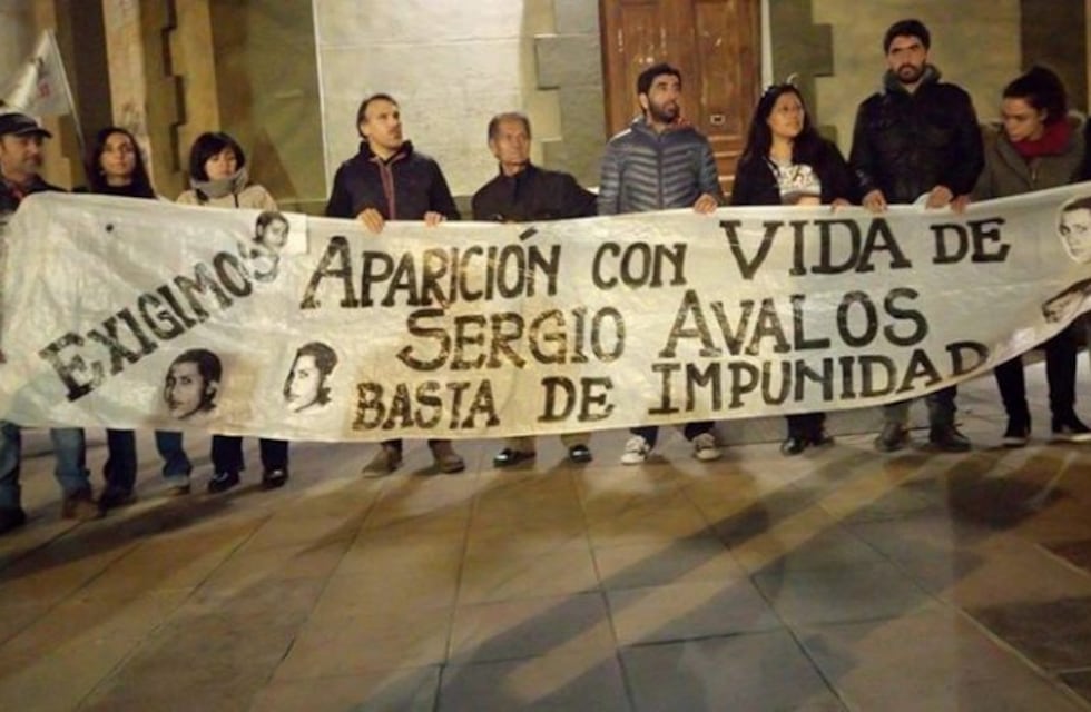 Ofrecen 850 mil pesos de recompensa para quien aporte datos sobre estudiante neuquino desaparecido