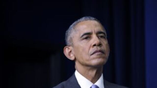 (FILES) This file photo taken on December 13, 2016 shows US President Barack Obama during a signing ceremony for the 21st Century Cures Act in Washington, DC.nUS President Barack Obama will deliver a farewell speech next week from his political stronghold
