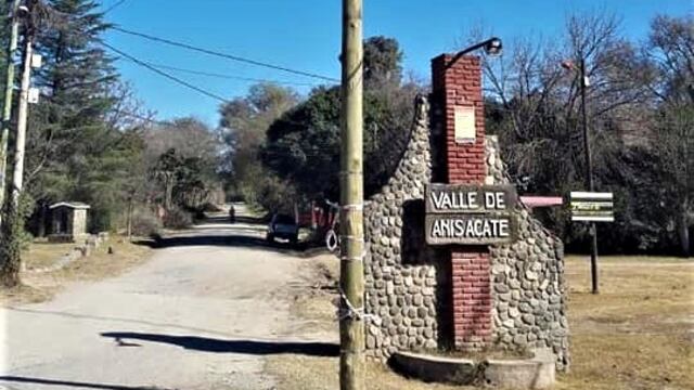 Entrada al Valle de Anisacate