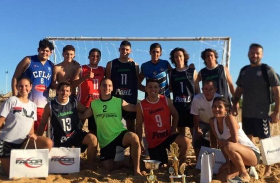 Obereños hicieron podio en el torneo de beach handball "Copa Carnaval de Corrientes"