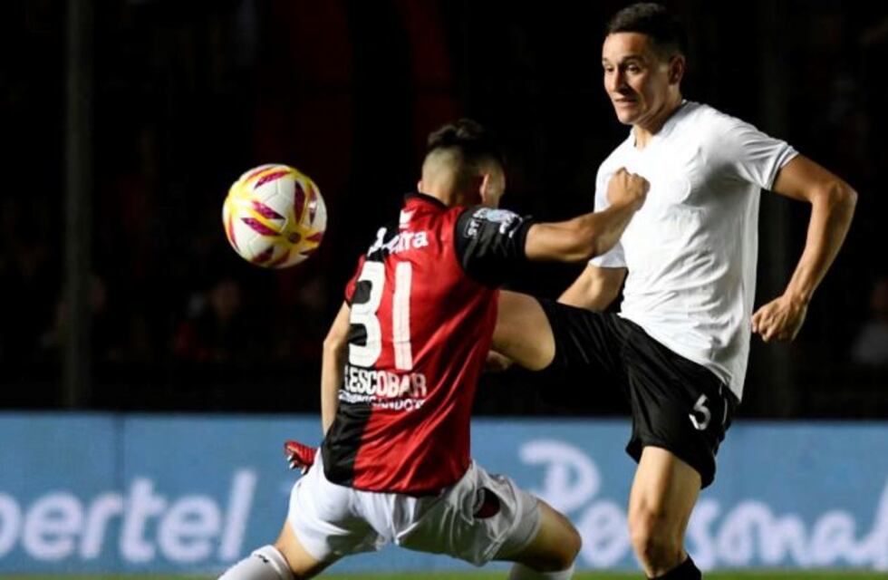 Colón ganaba pero se quedó y Estudiantes se lo empató