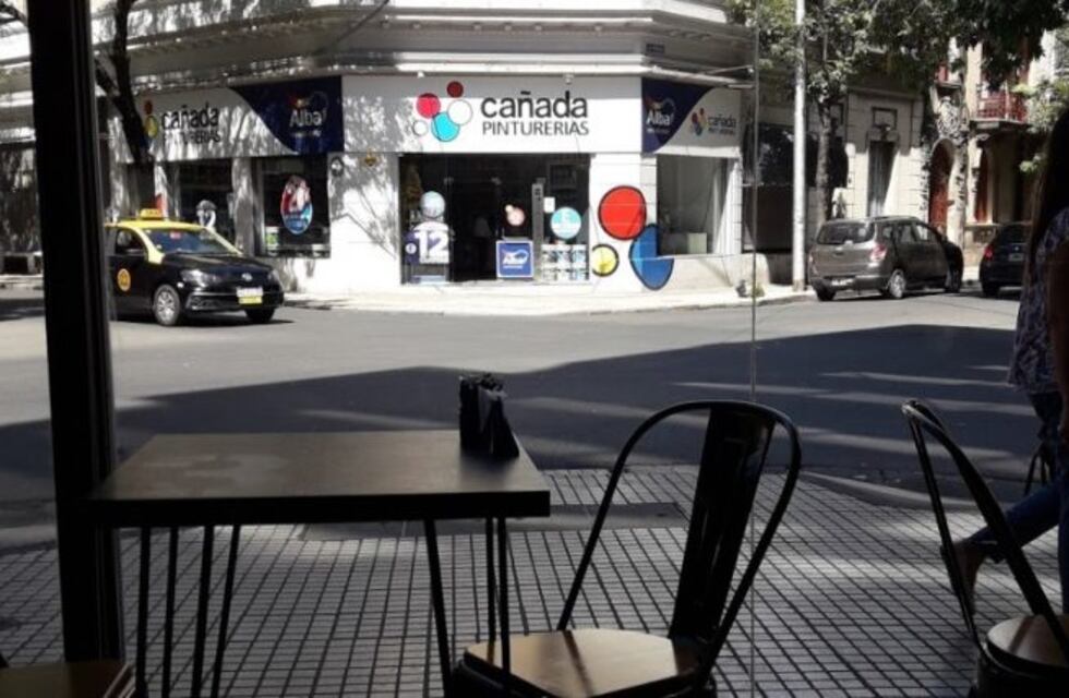 Investigaban un robo en barrio Martin y hallaron el botín en un contenedor