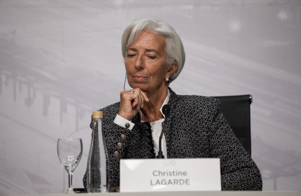 El avión de Christine Lagarde  aterrizó de emergencia en Ezeiza