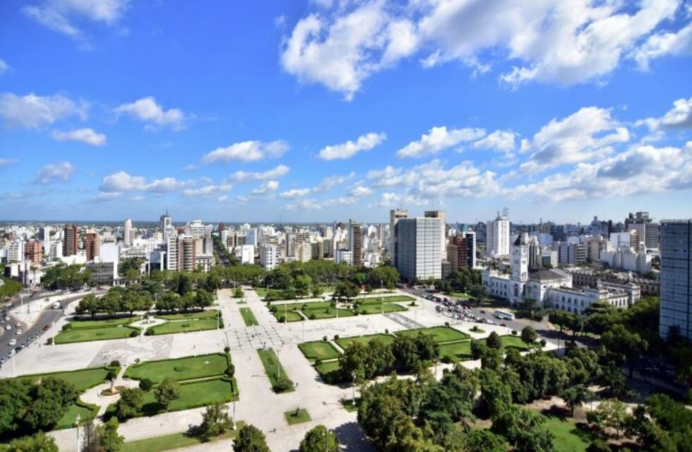 Conforman mesas de trabajo para planificar la ciudad de La Plata en el contexto de la pandemia