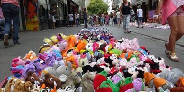 Aprobaron la ampliación del cupo de vendedores ambulantes