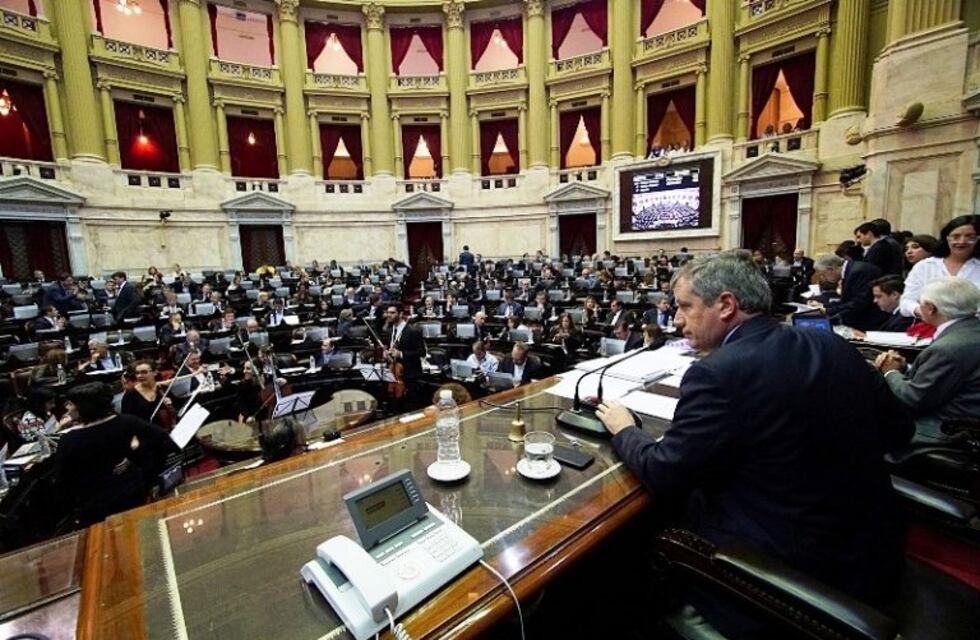 Diputados: la oposición consiguió la aprobación del proyecto para atenuar las subas de tarifas