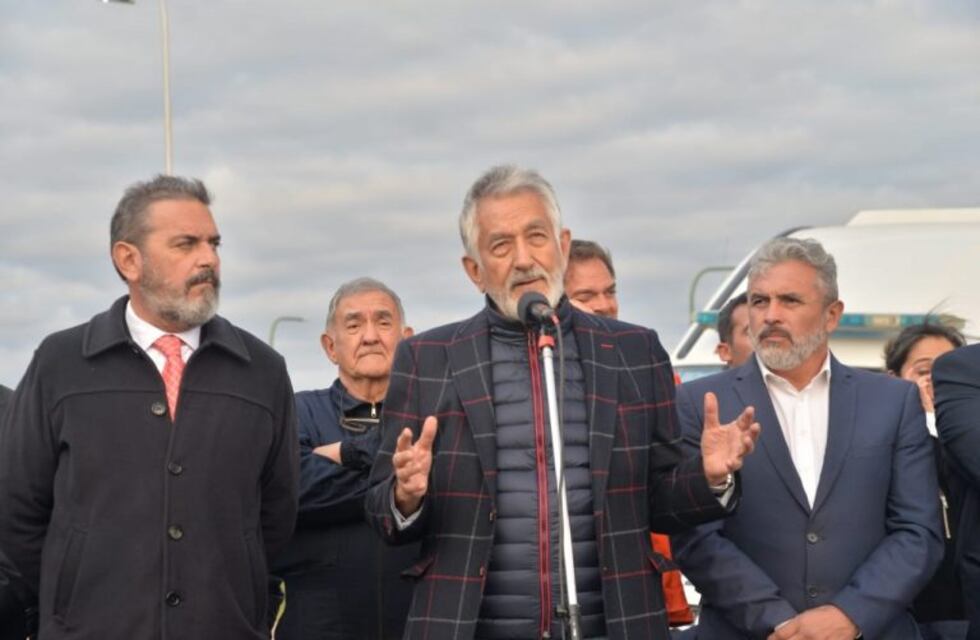 Alberto Rodríguez Saá bromeó sobre el insólito choque en cadena