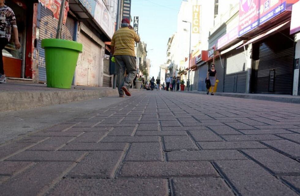 El intendente Mestre inauguró la semipeatonalización de San Martín