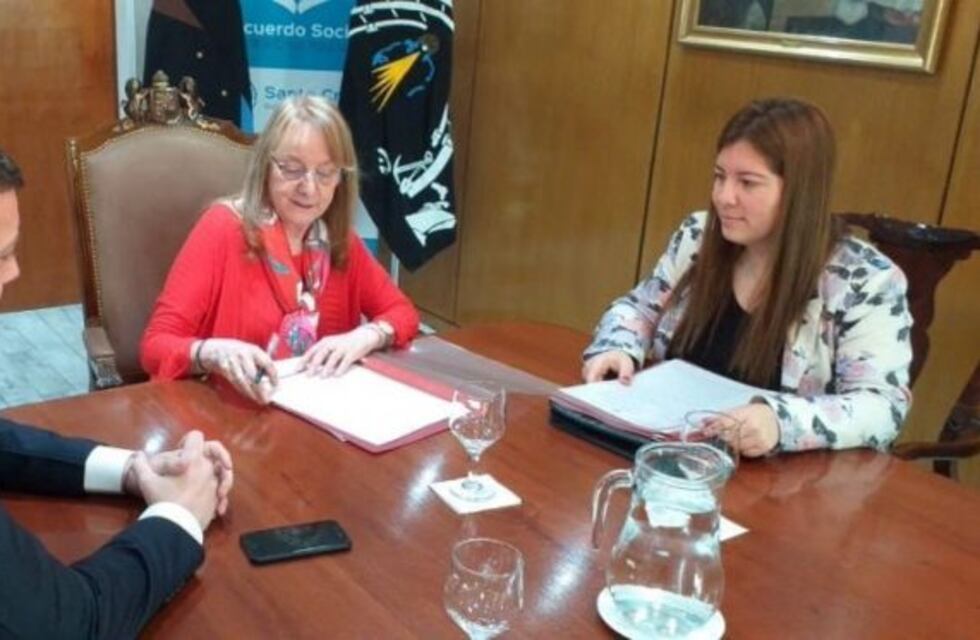 Alicia Kirchner dio a conocer los integrantes de su gabinete