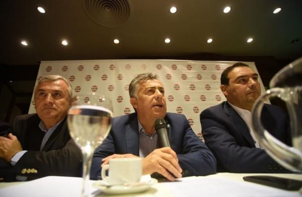 Gobernadores radicales se reúnen en Corrientes para analizar la agenda política