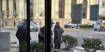 Robo en Confitería Macanudo