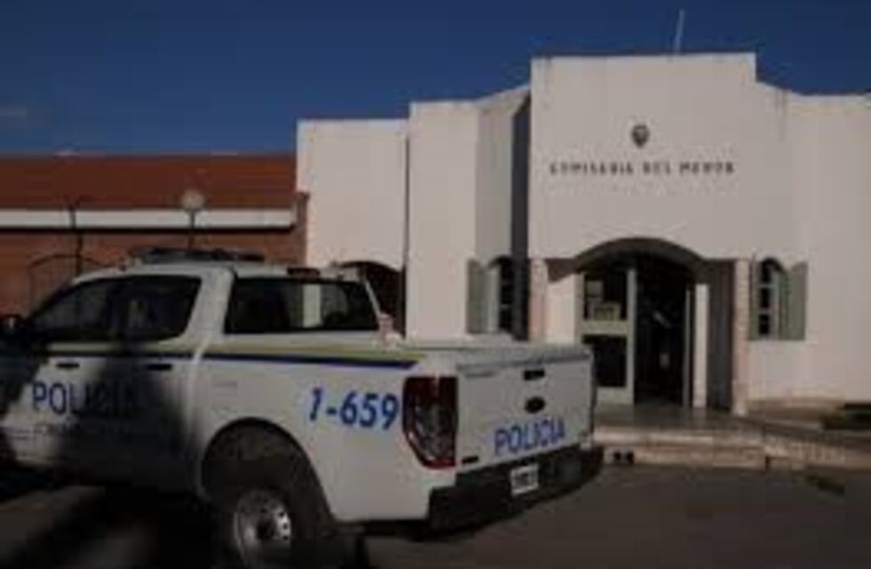 Andaba por los techos y lo aprehendieron aunque es menor de edad