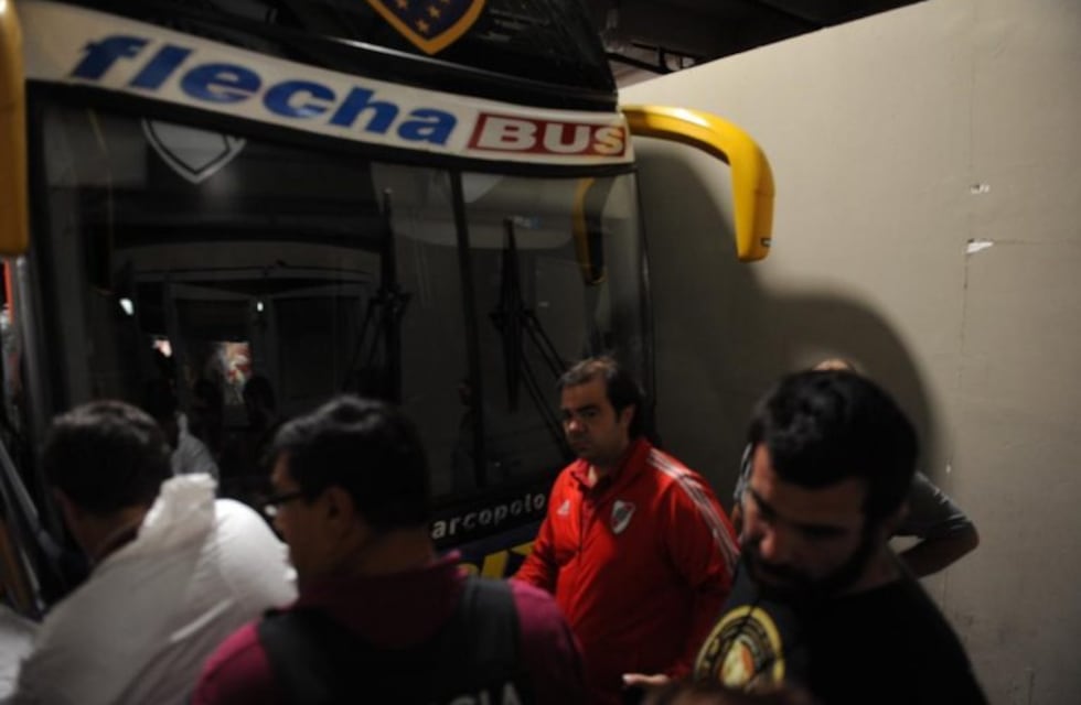 El chofer del micro de Boca no descarta que haya sido una emboscada