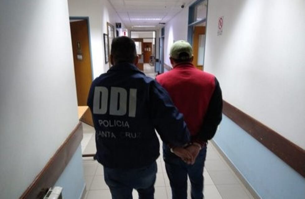 Lo detienen por intentar vender un celular robado y violar la cuarentena