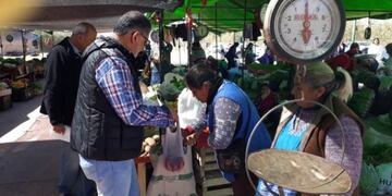 Feria Campesina en Los Perales