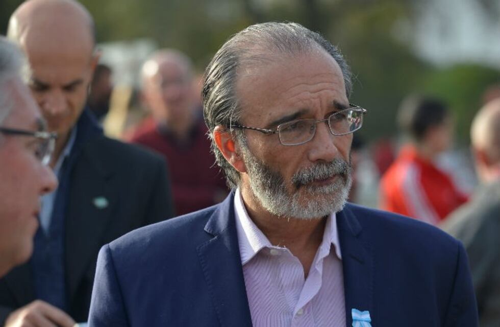 Respaldo de Schiaretti al ministro López